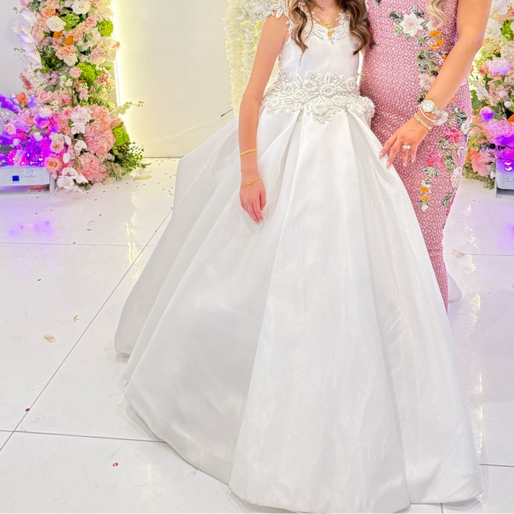 Elegant White Dress with Floral Embellishments